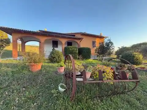 Villa in vendita a Manciano