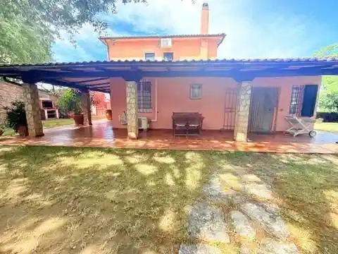 Villa in vendita a Manciano
