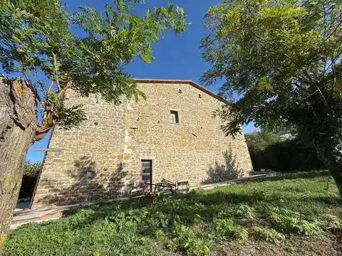 Rustico - Casale in vendita a Manciano