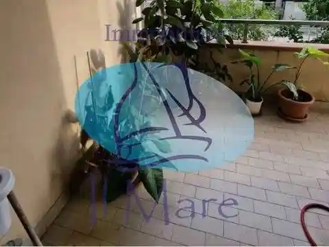 Appartamento in vendita a Viareggio
