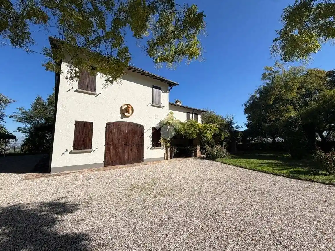 Villa in vendita a Cesena