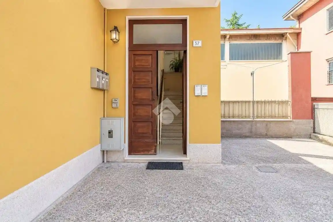 Appartamento in vendita a Langhirano