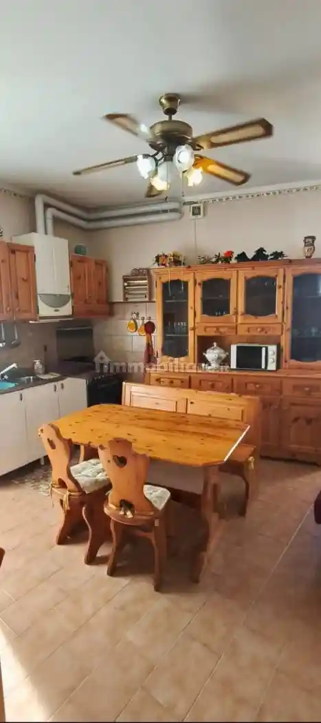 Appartamento in vendita a Leggiuno