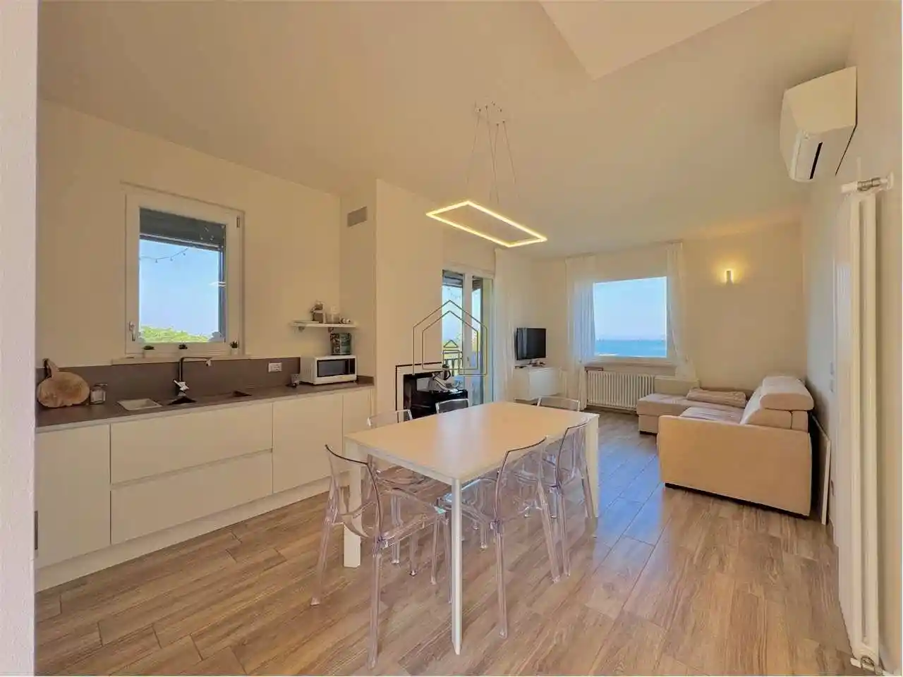 Appartamento in vendita a Padenghe sul Garda