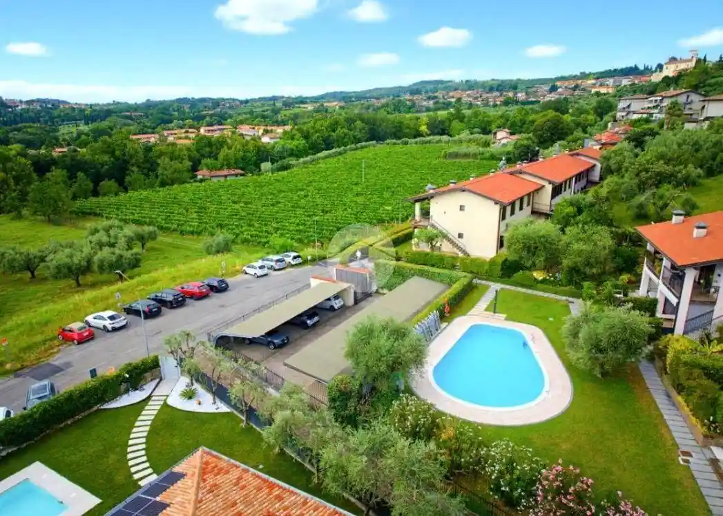 Appartamento in vendita a Polpenazze del Garda