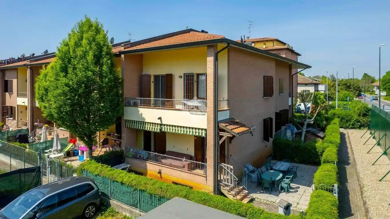 Villetta a schiera in vendita a Reggio Emilia