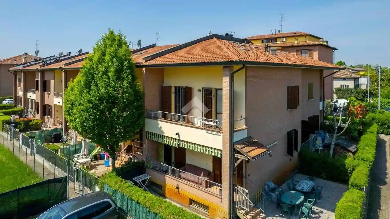 Villetta a schiera - foto 2