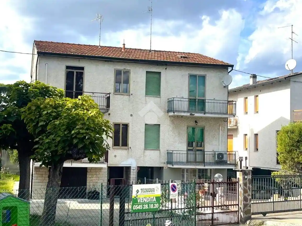 Villa in vendita a Lugo