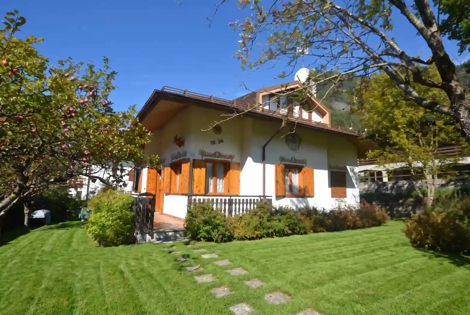 Villa - foto 2