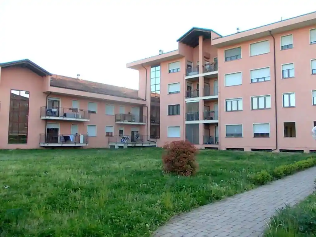 Appartamento in affitto a Novara