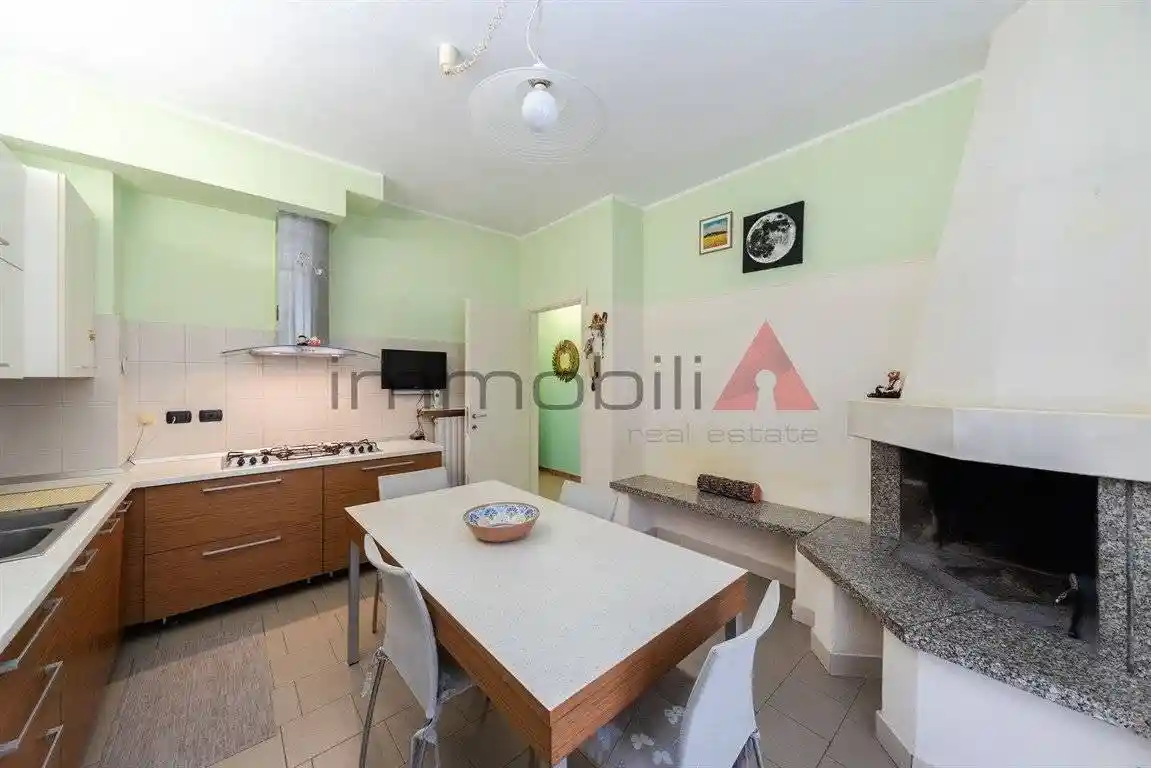 Casa indipendente in vendita a Nova Milanese