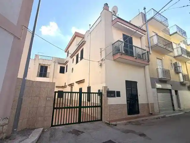 Appartamento in vendita a Modugno