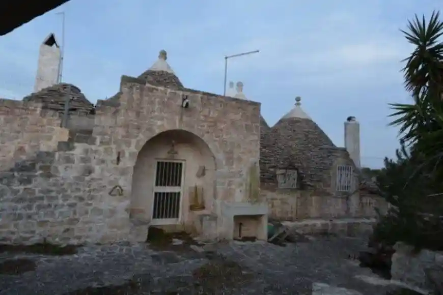 Casa indipendente in vendita a Cisternino