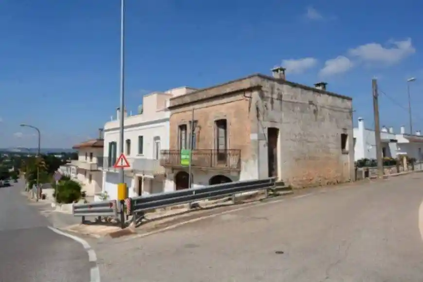 Casa indipendente in vendita a Cisternino