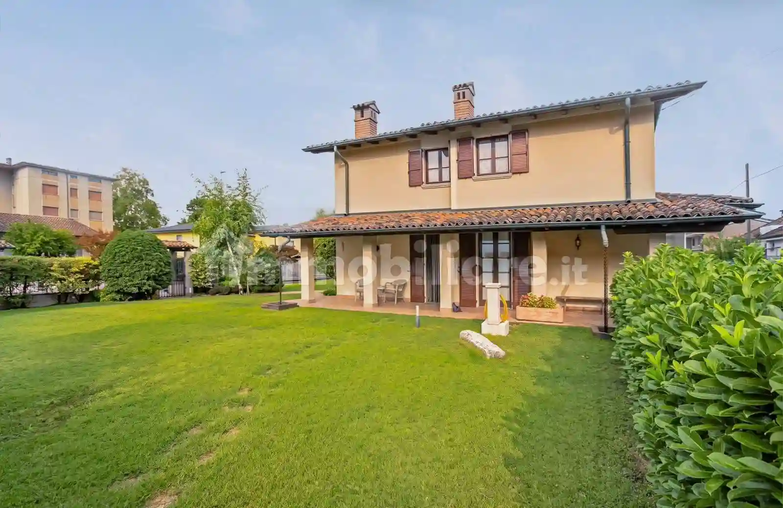 Villa - foto 2