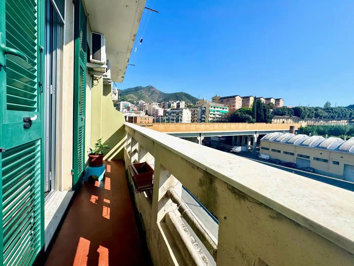 Appartamento in vendita a Genova