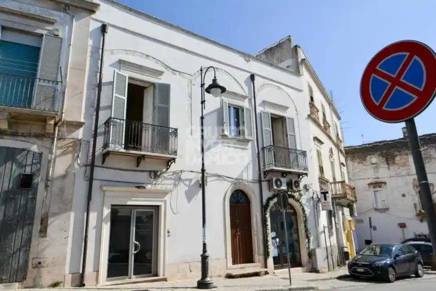 Casa indipendente in vendita a Martina Franca