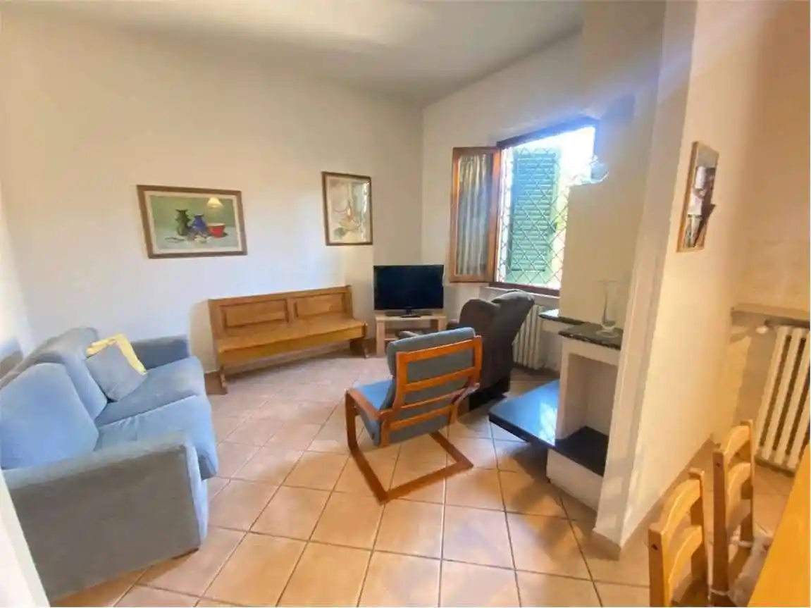 Casa indipendente in vendita a Prato