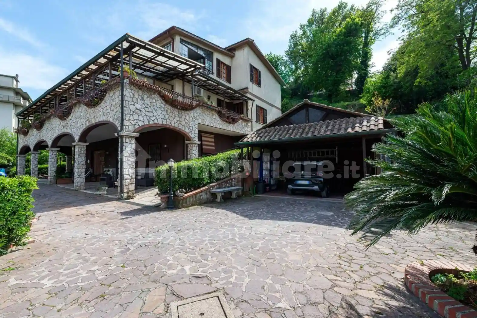 Villa in vendita a Mentana