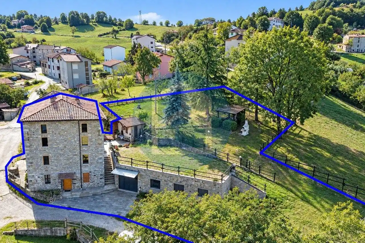 Casa indipendente in vendita a Morfasso