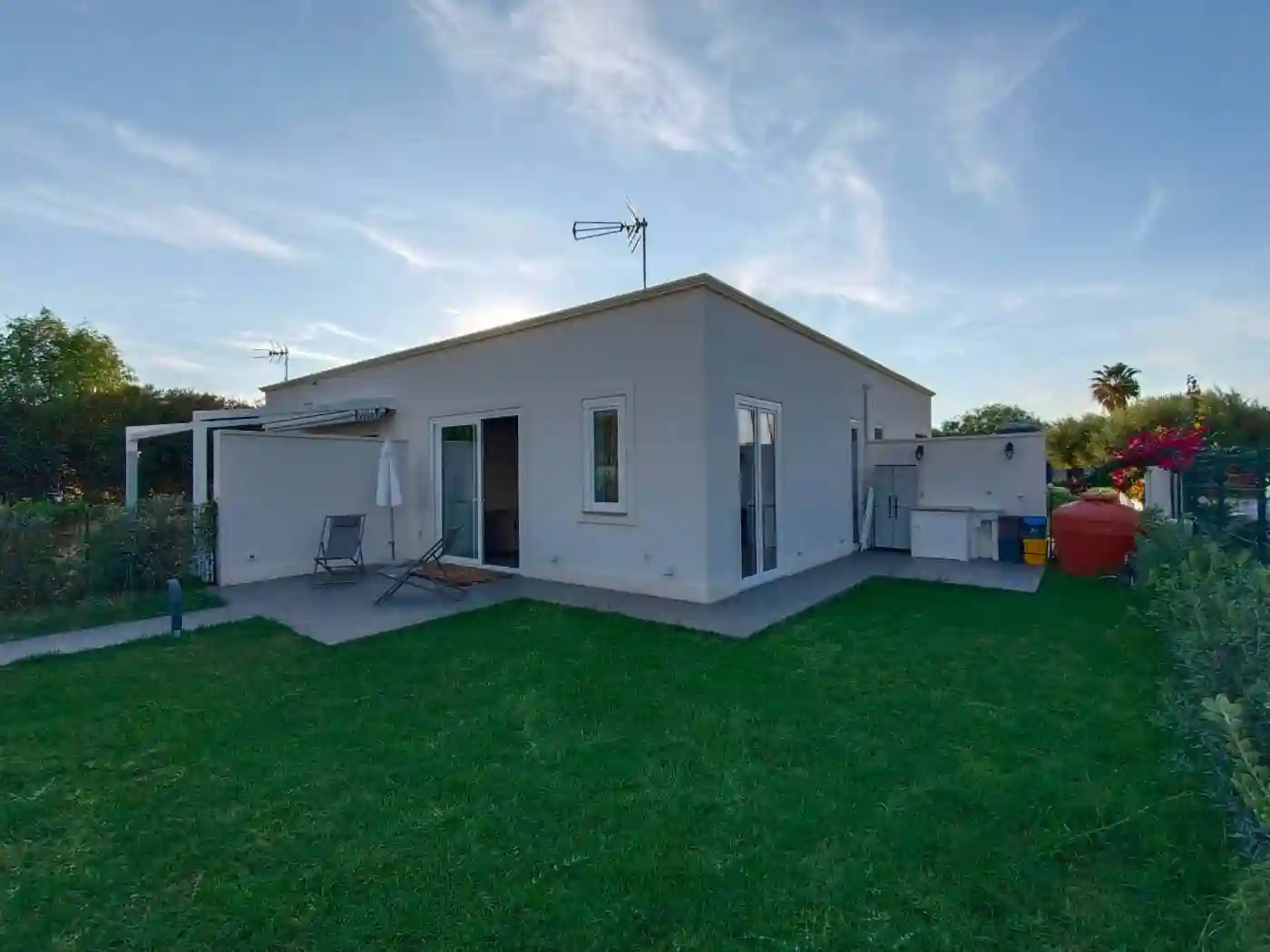 Villa - foto 2