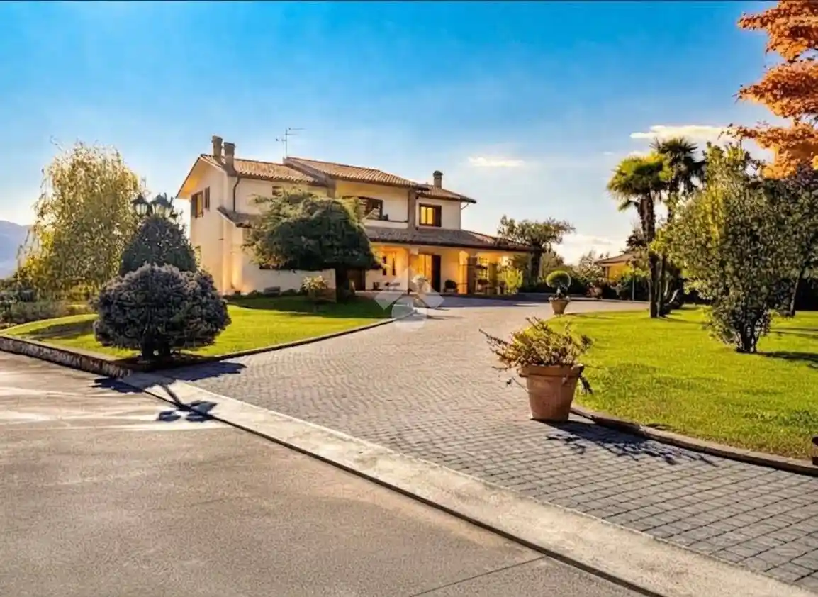 Villa in vendita a Pignataro Interamna