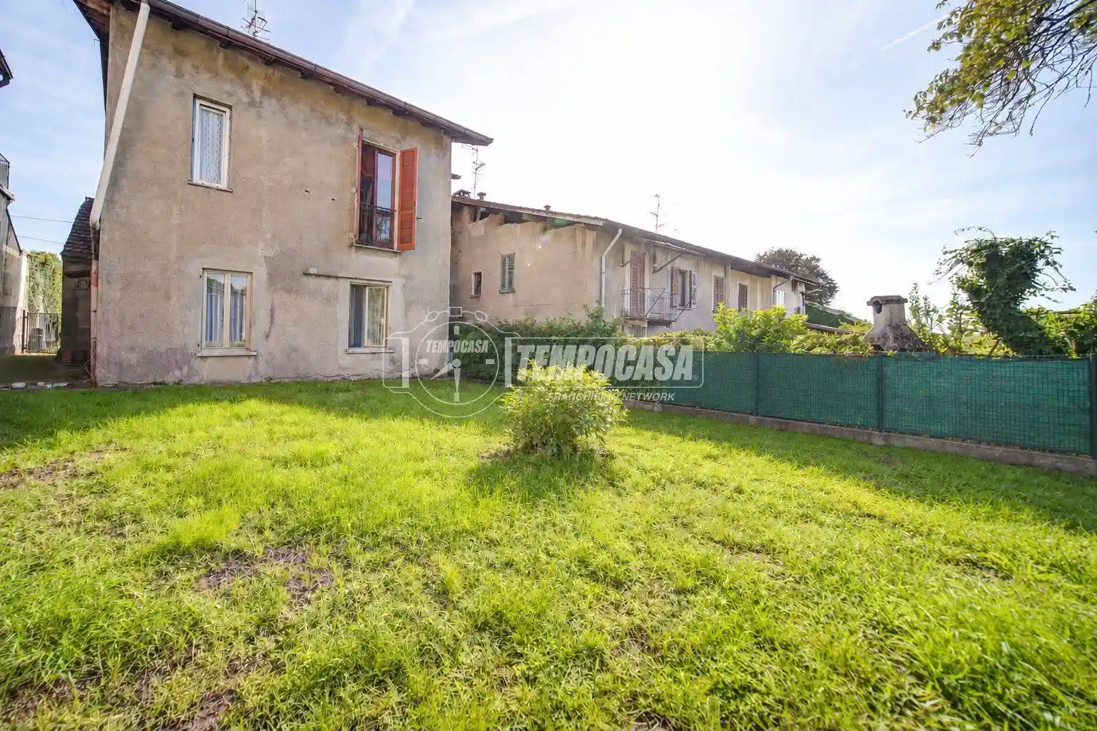 Casa indipendente in vendita a Caronno Varesino