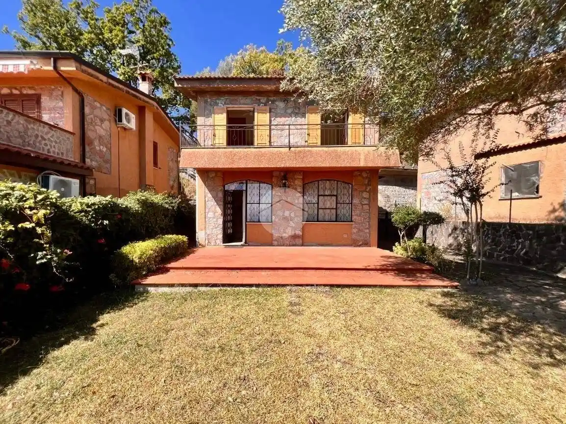 Villa in vendita a Santa Marina