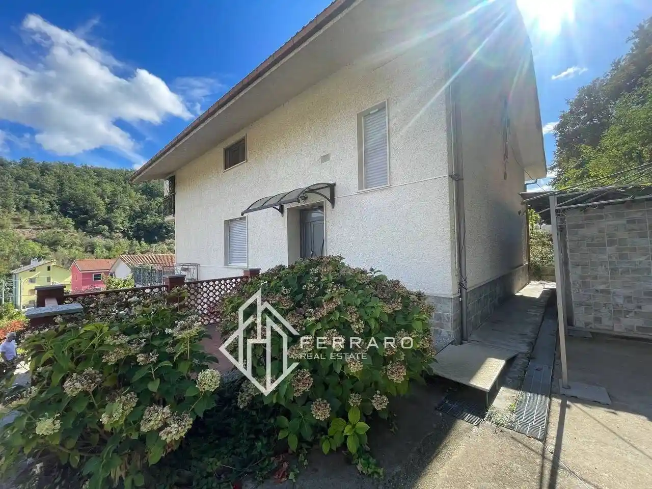 Villa in vendita a Plodio