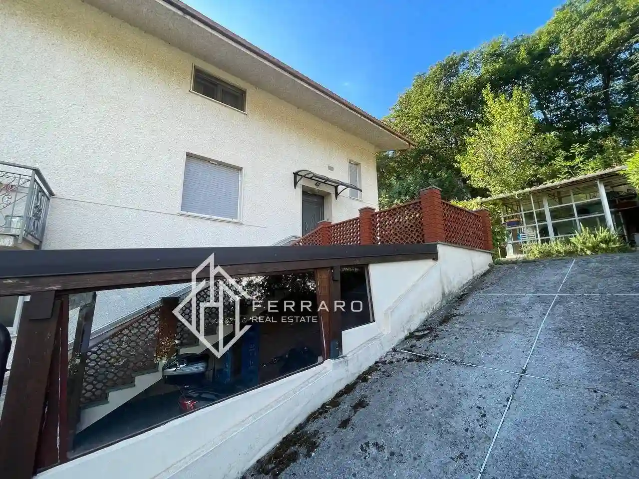 Villa - foto 2