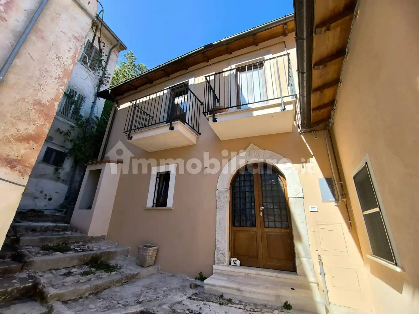 Casa indipendente in vendita a L'Aquila