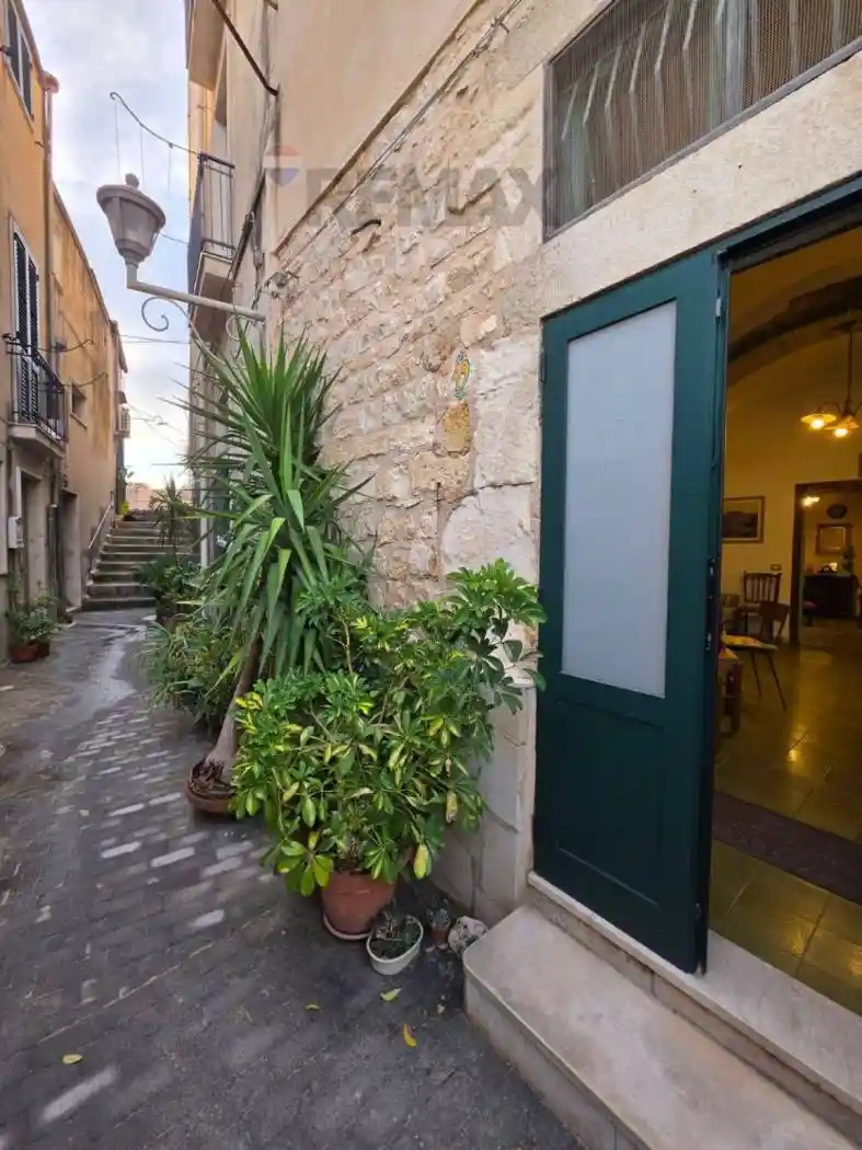 Casa indipendente in vendita a Modica