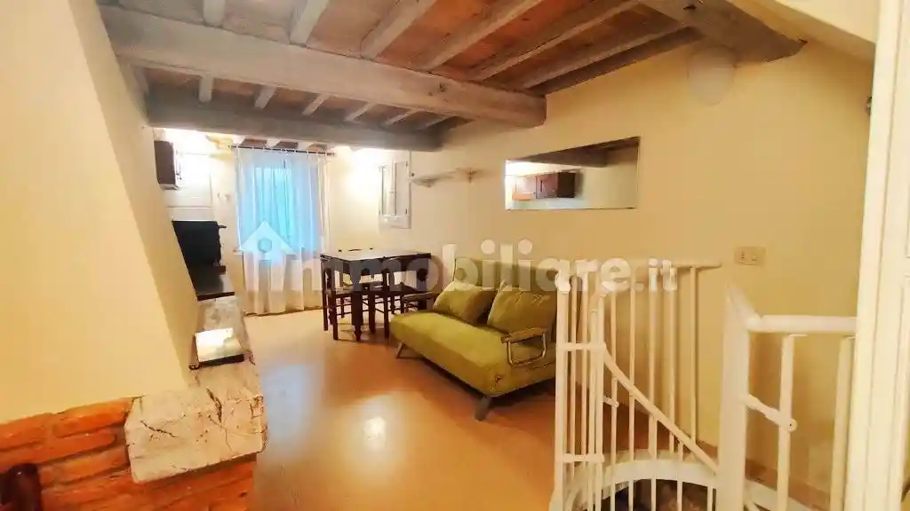 Casa indipendente in vendita a Sarteano