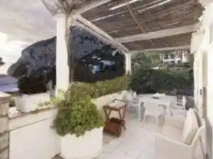 Appartamento in vendita a Capri