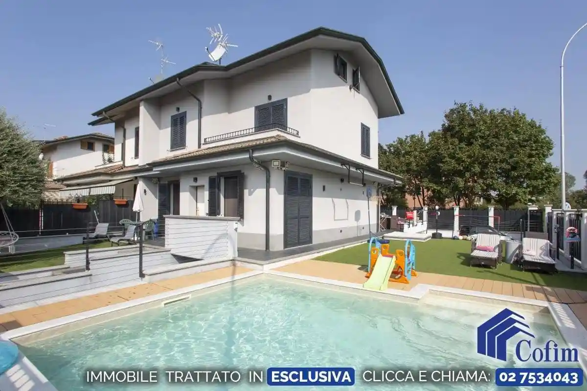 Villa in vendita a Pioltello