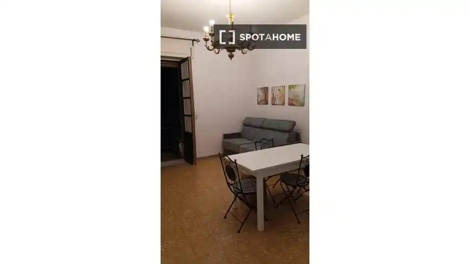 Appartamento in affitto a Napoli