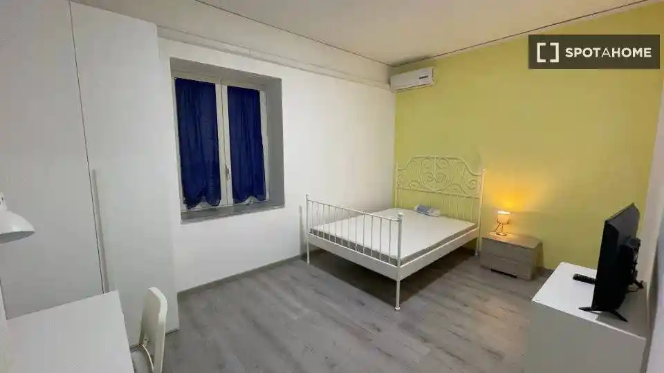 Appartamento in affitto a Napoli