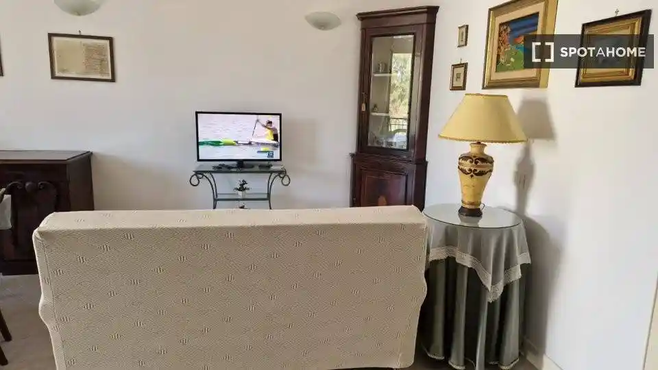 Appartamento in affitto a Napoli