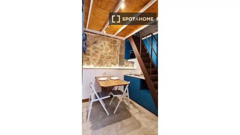 Appartamento in affitto a Napoli
