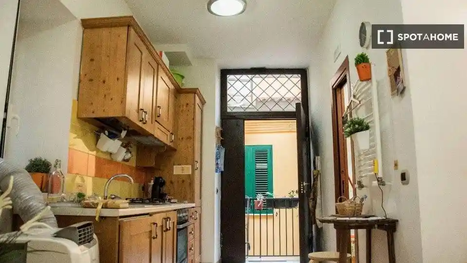 Appartamento in affitto a Napoli