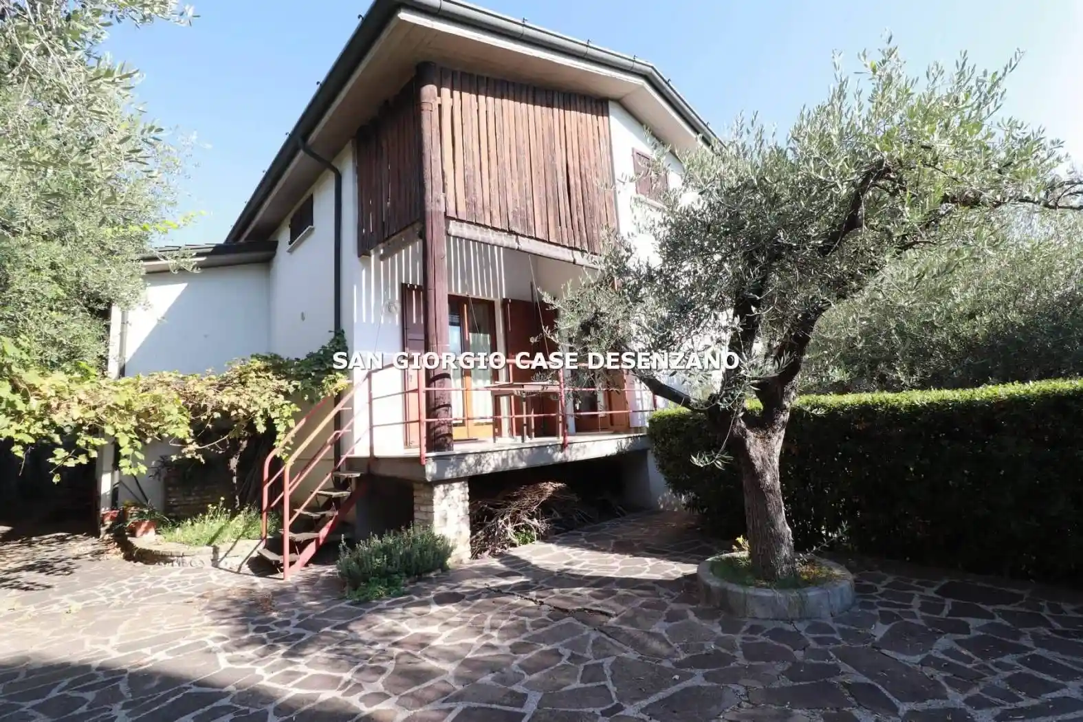 Villa in vendita a Lonato del Garda