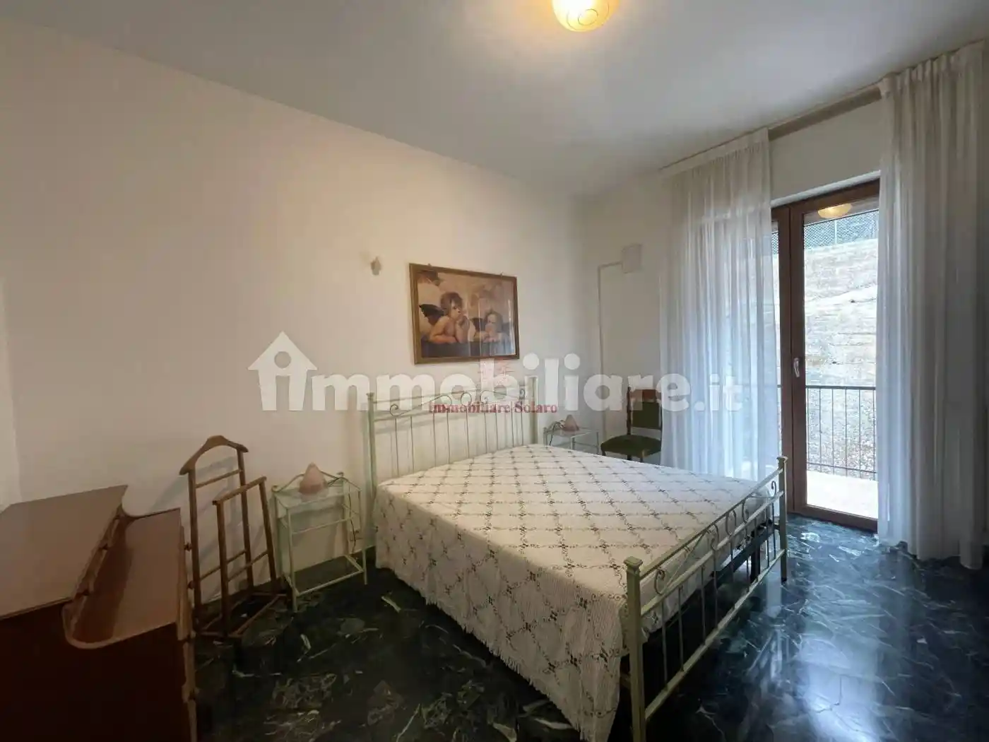 Appartamento in vendita a Varazze