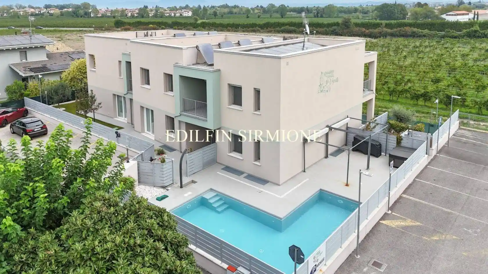 Palazzo - Edificio in vendita a Sirmione
