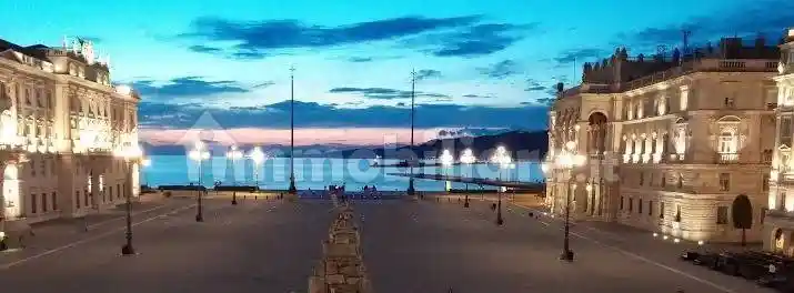 Appartamento in vendita a Trieste