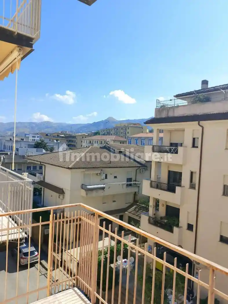 Appartamento in vendita a Sant'Agata di Militello