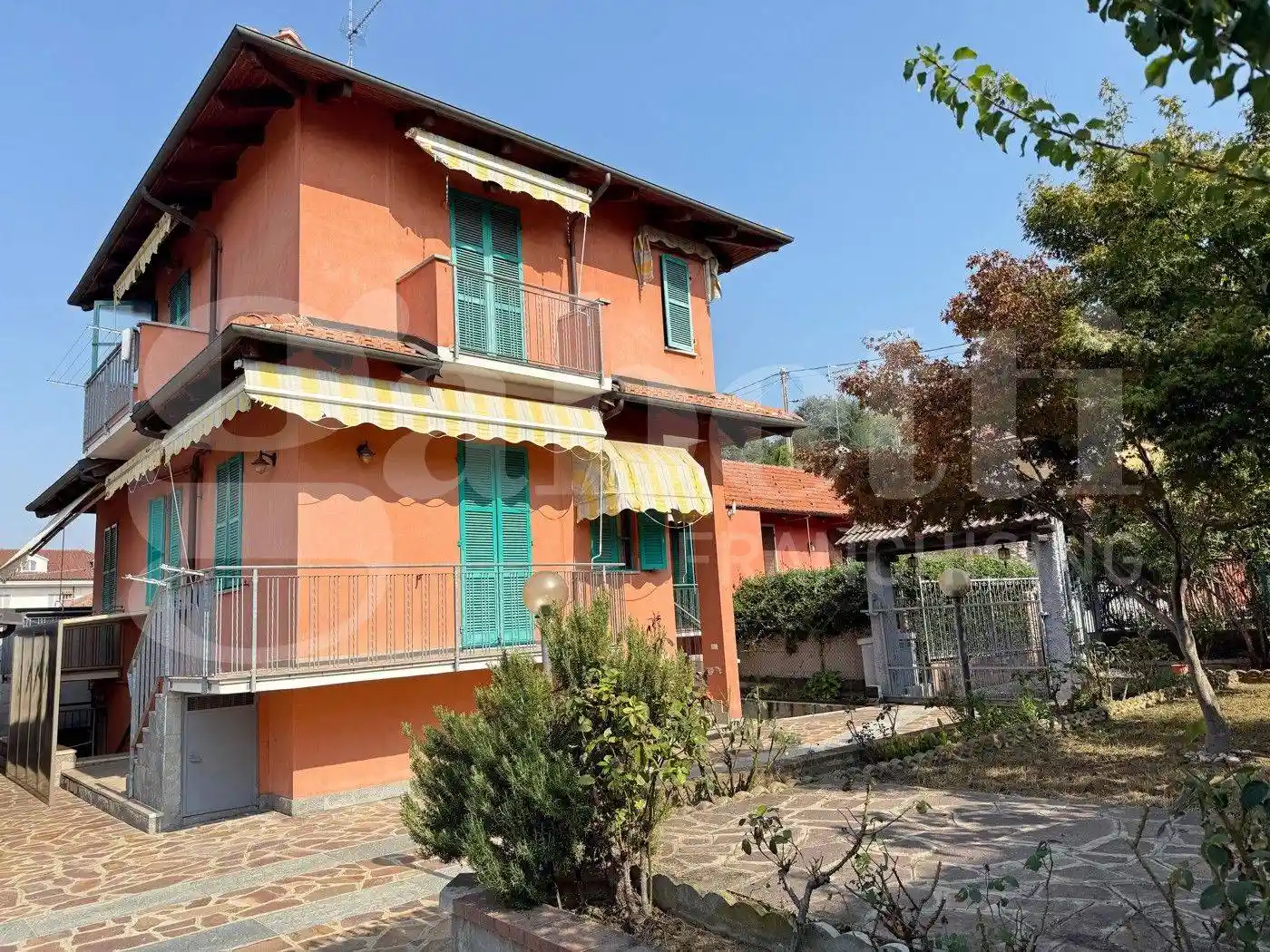 Villa in vendita a Bra