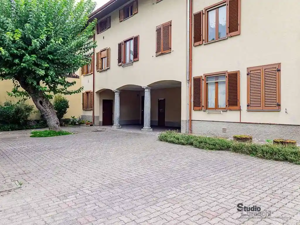 Appartamento in vendita a Annone di Brianza