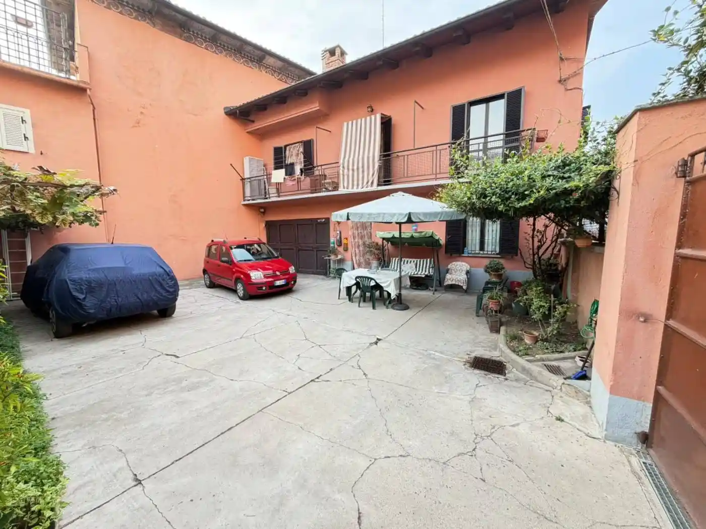 Casa indipendente in vendita a Montegrosso d'Asti