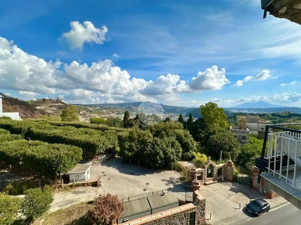 Appartamento in vendita a Pozzuoli