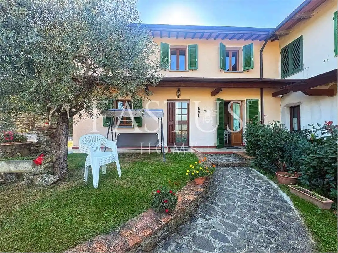 Villa in vendita a Pistoia